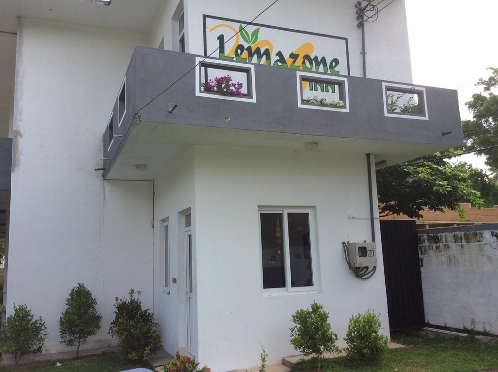Lemazone Inn 미리사 외부 사진